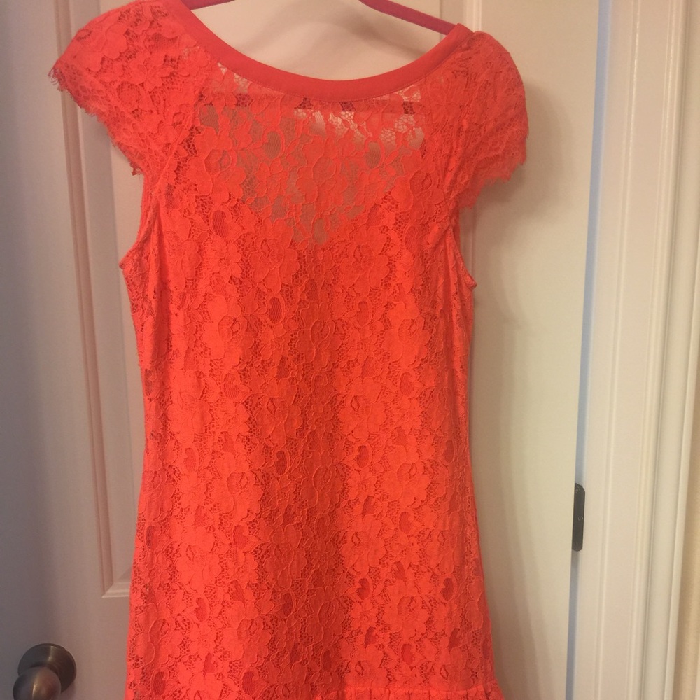 Coral, size 4, Jessica Simpson dress